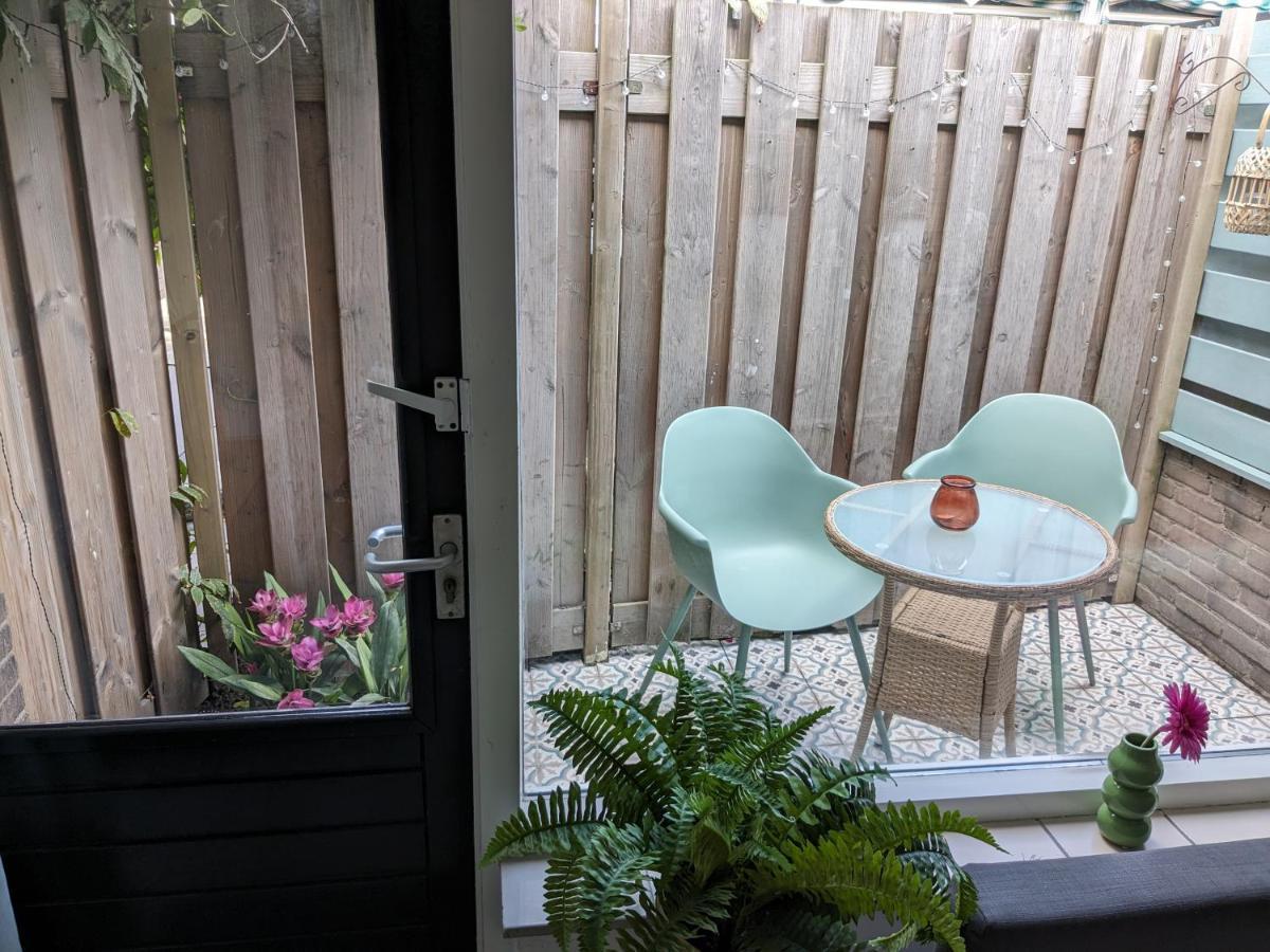 Zomerhuis In Wijk Aan Zee! 2 Pers Exterior foto